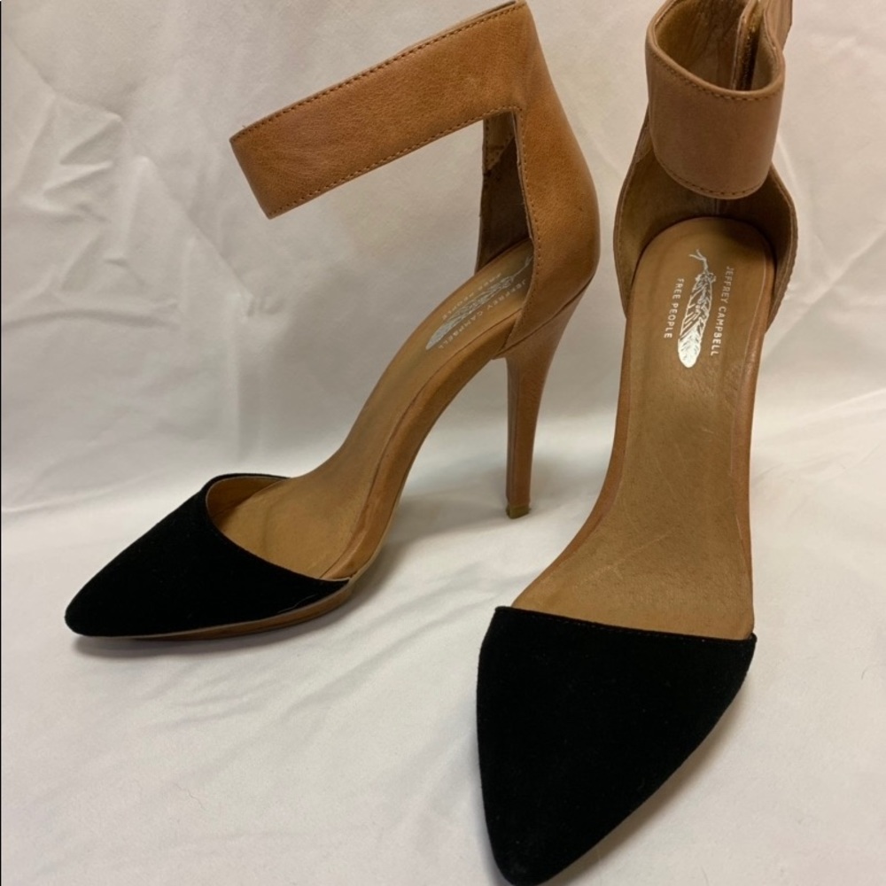 Free People Jeffrey Campbell Pump